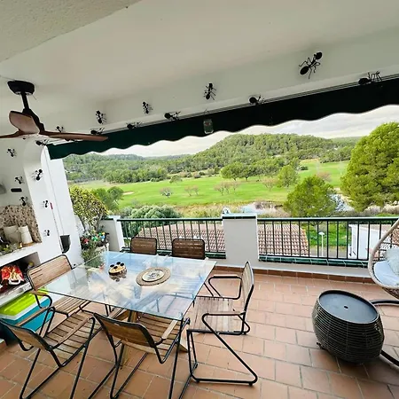 Spacious Near With Shared Pool * Son Parc