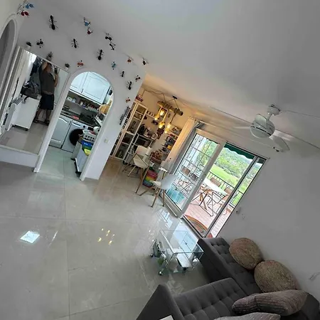 Spacious Near With Shared Pool * Son Parc