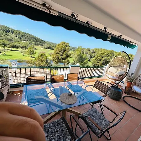 Spacious Near With Shared Pool *