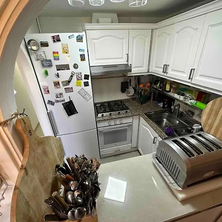 Spacious Near With Shared Pool