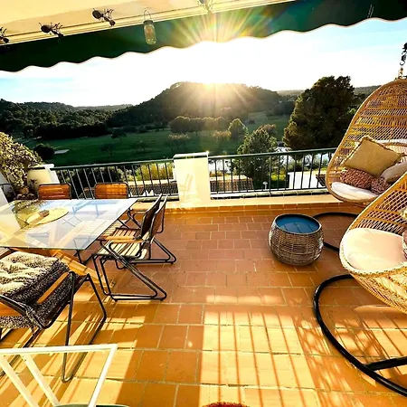 Spacious Near With Shared Pool *