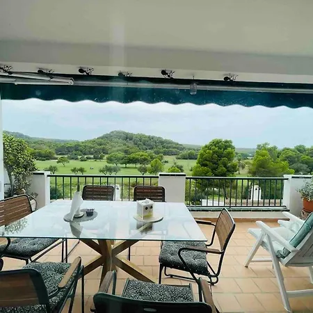 Spacious Near With Shared Pool * Son Parc