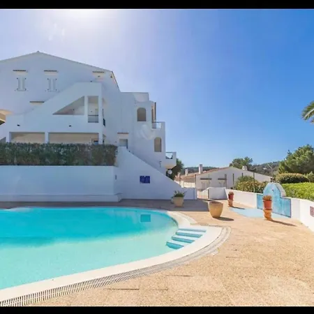 Spacious Near With Shared Pool *