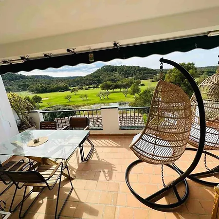 Spacious Near With Shared Pool
