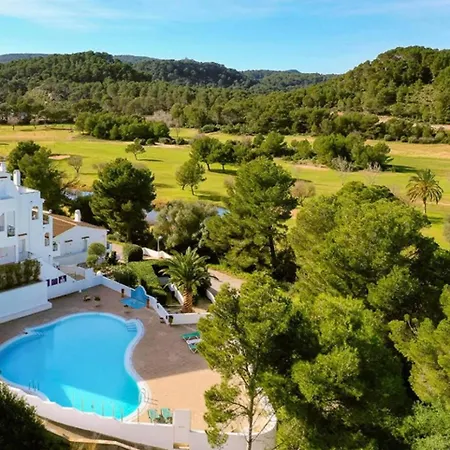 Apartament Spacious Near With Shared Pool *